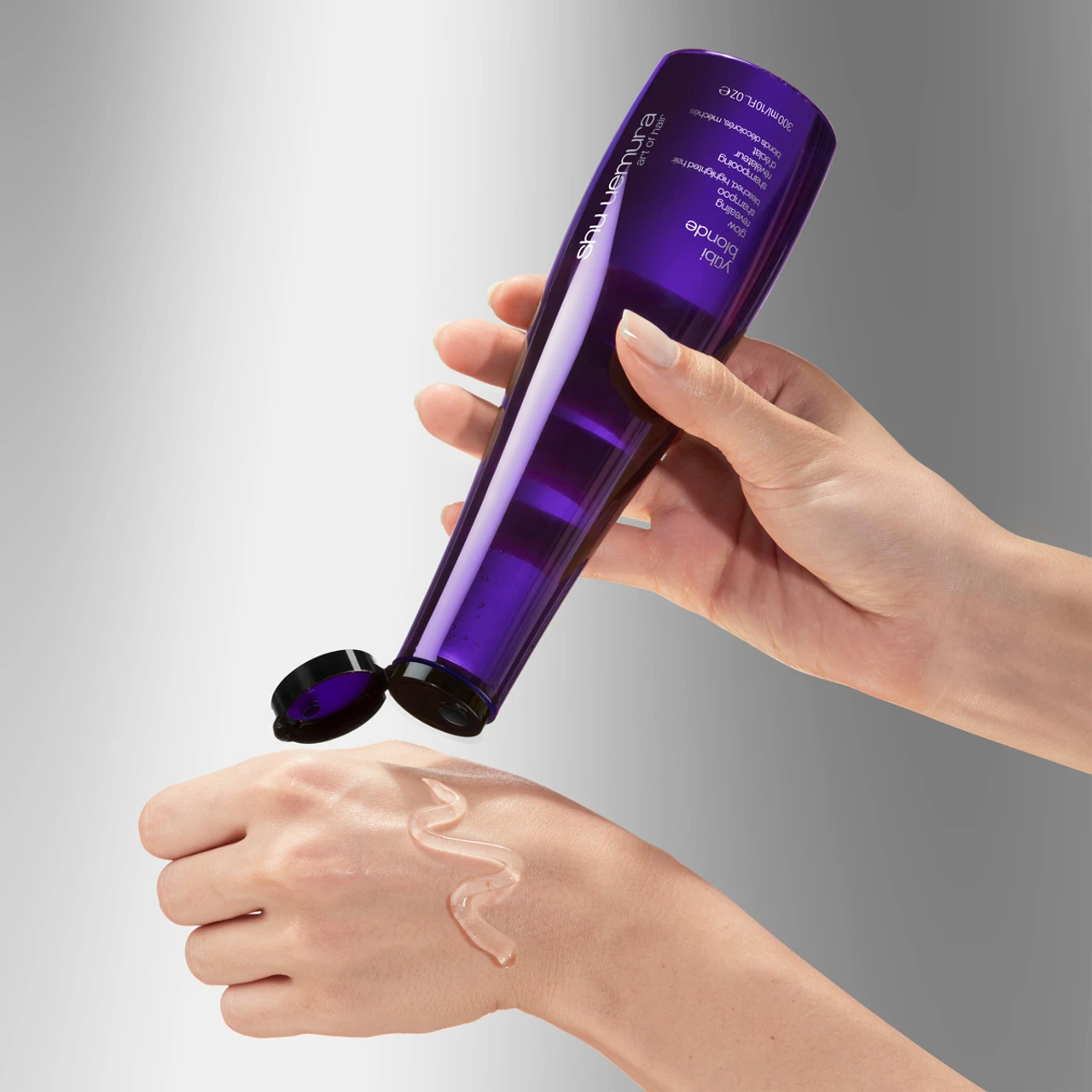 Shampooing Révélateur D'éclat Shu Uemura Yubi Blonde 300ml 2 Shampooing Révélateur D'éclat Shu Uemura Yubi Blonde 300ml – Image 2