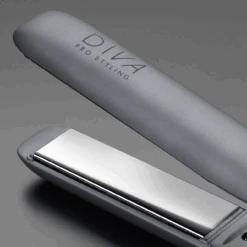 Lisseur Precious Metals Touch Titanium Diva 8 Lisseur Precious Metals Touch Titanium Diva -Coiffure Promos Boutique metalsss 78652.1684847662