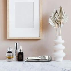 Tondeuse Kuster Iron-Cut MW-517 Silver -Coiffure Promos Boutique tondeuse kuster iron cut MW 517 silver 54815.1684847099